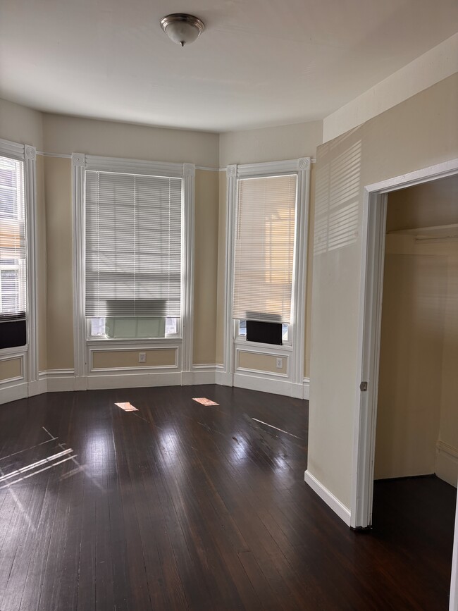 1622 Center St, Unit #1 in Oakland, CA - Building Photo - Building Photo