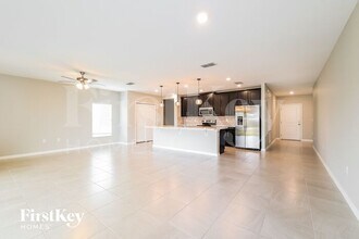 626 Campo Ln in Davenport, FL - Building Photo - Building Photo