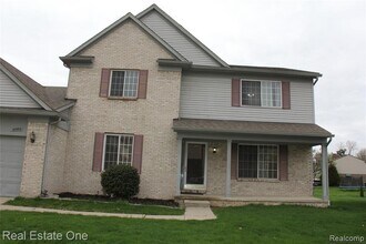 40690 Bluesprings Ct in Canton Township, MI - Building Photo - Building Photo