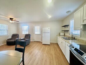 7161 US-1 in Bracey, VA - Building Photo - Building Photo