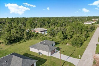 3007 53rd St W in Lehigh Acres, FL - Building Photo - Building Photo