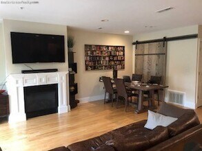 1306 Columbia Rd in Boston, MA - Building Photo - Building Photo