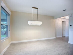 15459 Santa Pola Dr in Wimauma, FL - Building Photo - Building Photo