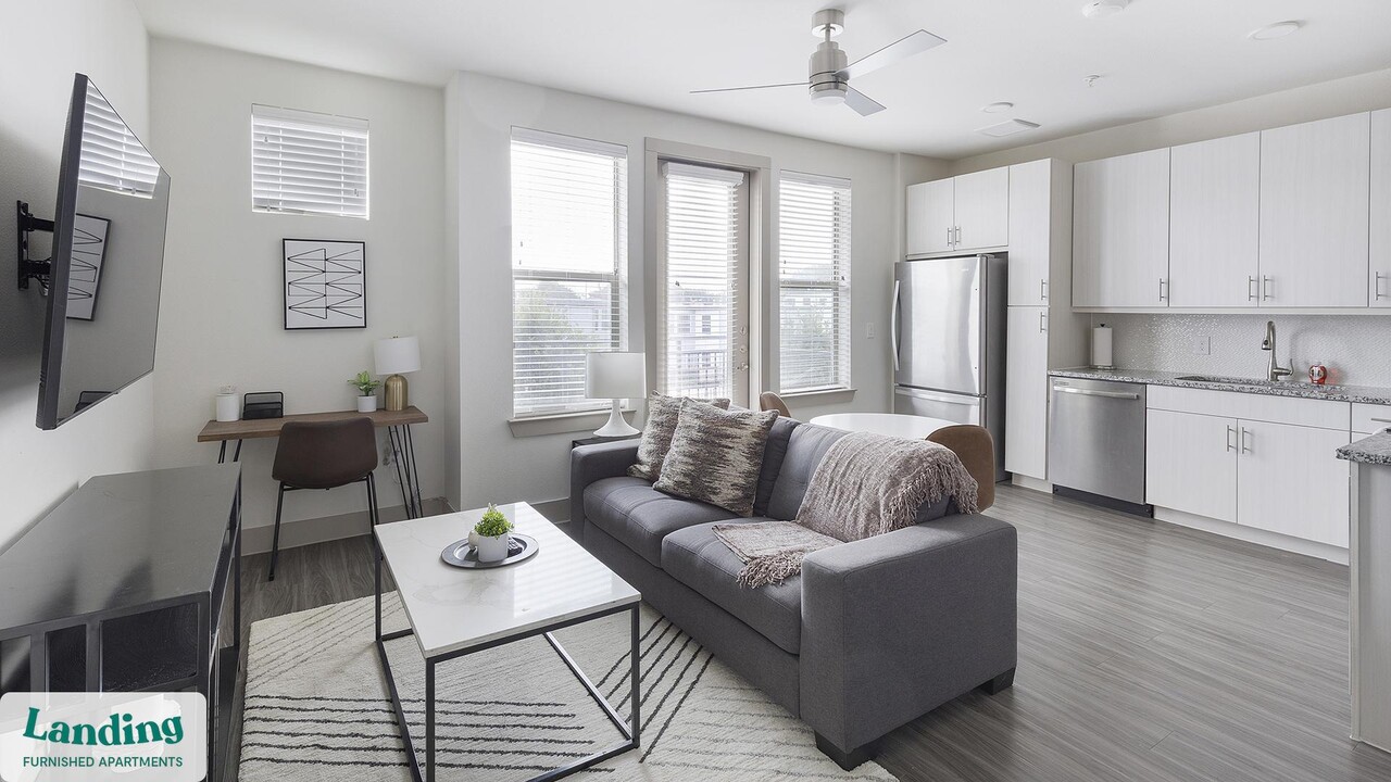 3383 Cedarplaza Ln in Dallas, TX - Building Photo