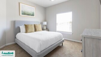 2745 Westpointe Dr, Unit 17202 in New Braunfels, TX - Building Photo