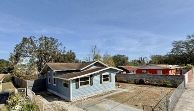 3104 E Ellicott St in Tampa, FL - Building Photo - Building Photo