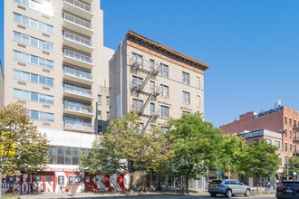 159-161 First Ave in New York, NY - Building Photo - Building Photo