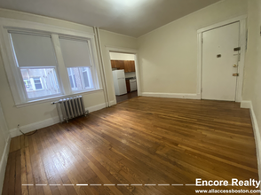 1161 Boylston St, Unit 1 in Boston, MA - Building Photo - Building Photo
