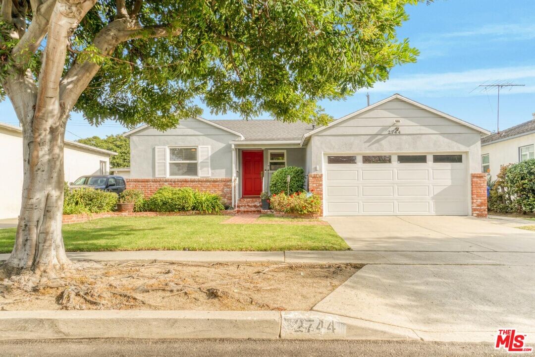 2744 Ceilhunt Ave in Los Angeles, CA - Building Photo