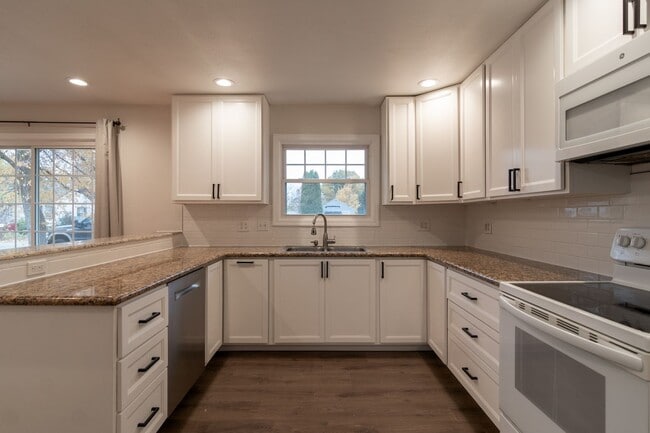 1418 N Woodruff Rd in Spokane Valley, WA - Building Photo - Building Photo