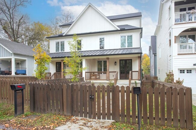 337 Gatewood Ave in Nashville, TN - Building Photo - Building Photo