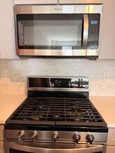 13362 Arrowbrook Centre Dr in Herndon, VA - Building Photo - Building Photo