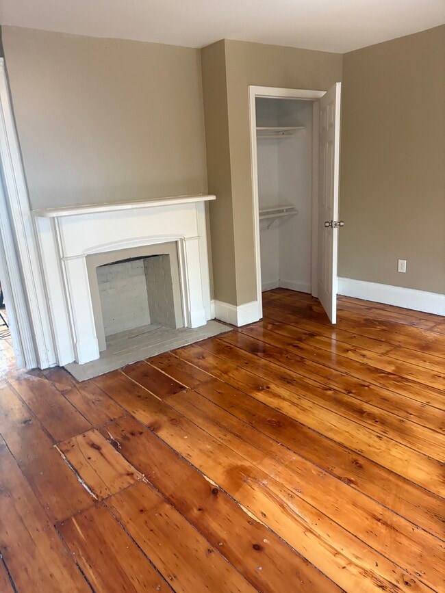 181 W Main St, Unit 1 in Rahway, NJ - Building Photo - Building Photo