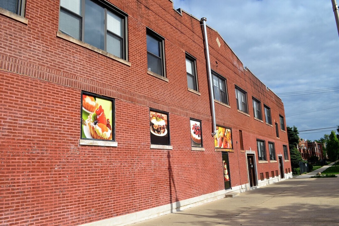 4349 N Spaulding Ave in Chicago, IL - Building Photo