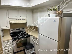 8601 Memphis Dr in Lubbock, TX - Building Photo - Building Photo