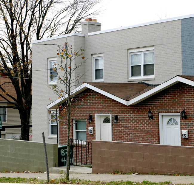 4504 Hunt Pl NE in Washington, DC - Building Photo - Building Photo