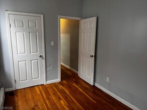 82 Scheerer Ave in Newark, NJ - Building Photo - Building Photo