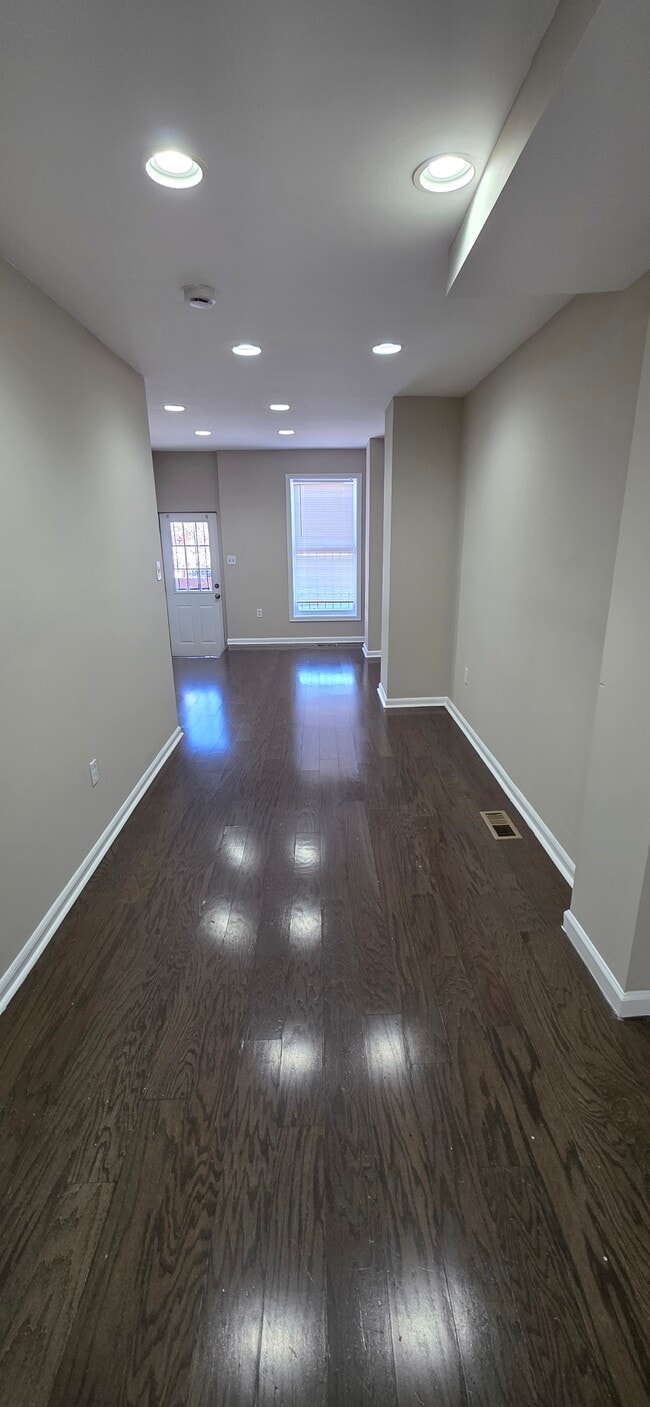 238 N Rose St in Baltimore, MD - Building Photo - Building Photo