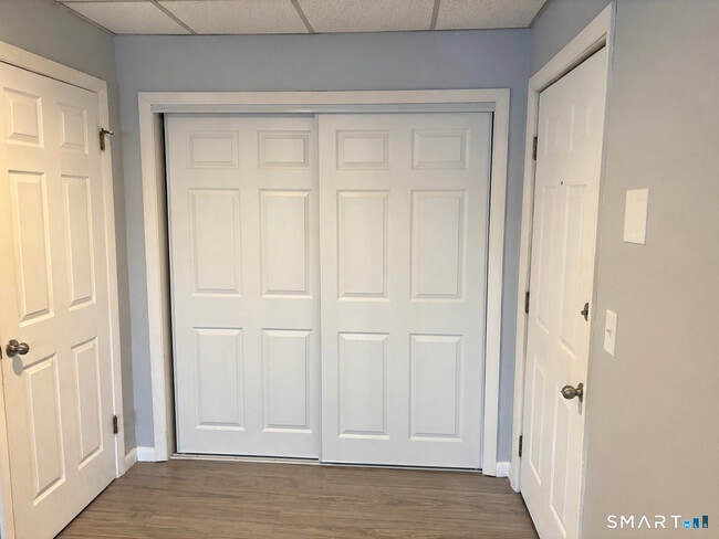 25 Maiden Ln in Torrington, CT - Building Photo - Building Photo