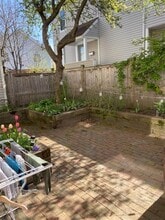 32A Warwick St, Unit 1 in Somerville, MA - Building Photo - Building Photo