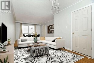 117 Firgrove Crescent in Toronto, ON - Building Photo
