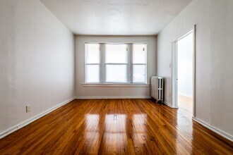 2900 E 91st St Chicago, IL 60617 in Chicago, IL - Building Photo - Building Photo