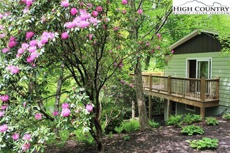162 Horseshoe Dr in Boone, NC - Building Photo - Building Photo