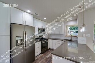 709 Meadow Arbor Ln in Universal City, TX - Building Photo - Building Photo