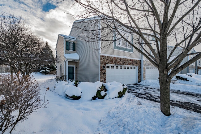 property at 4055 Blackstone Dr