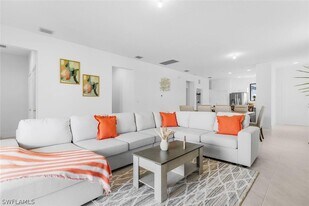 5061 Penella in Ave Maria, FL - Building Photo