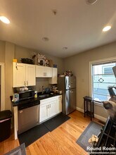 171 Walnut St, Unit 2 in Somerville, MA - Building Photo - Building Photo