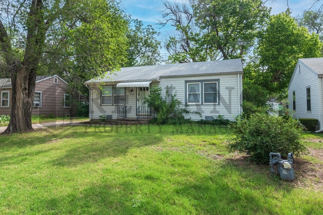 608 N Sheridan St in Wichita, KS - Building Photo - Building Photo