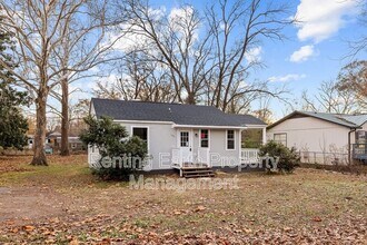 125 Kentwood Ave in Bessemer, AL - Building Photo - Building Photo