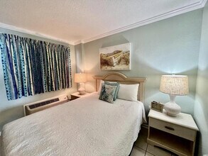2001 S Ocean Blvd in Myrtle Beach, SC - Building Photo - Building Photo