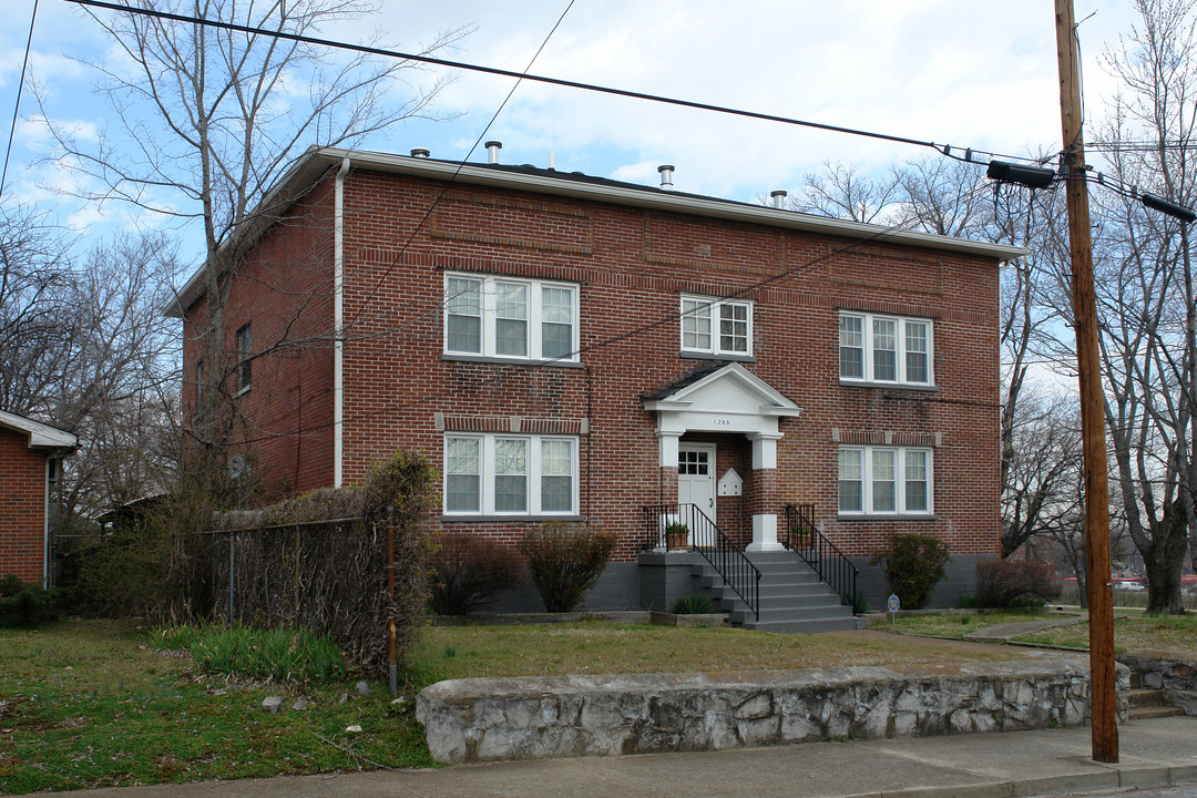 1206 Phillips St in Nashville, TN - Building Photo