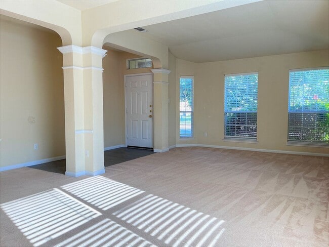 102 Lone Shadow Dr in Harker Heights, TX - Building Photo - Building Photo