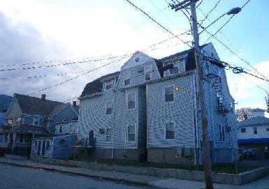 92 Harrison St in Pawtucket, RI - Building Photo - Building Photo