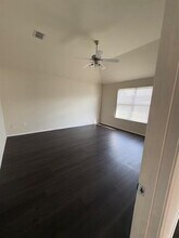 400 Angler Dr in Crowley, TX - Building Photo - Building Photo