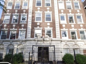 1627 N Humboldt Blvd in Chicago, IL - Building Photo