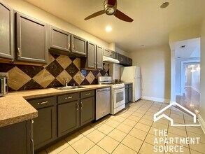 2839 W Nelson St, Unit 2 in Chicago, IL - Building Photo - Building Photo