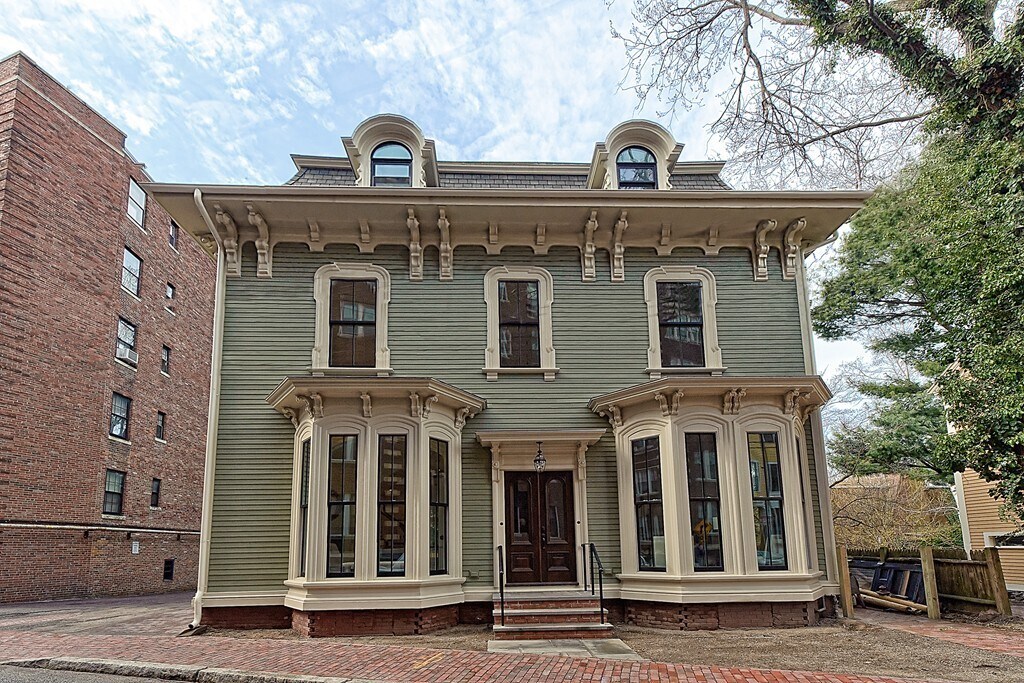 44 Follen St in Cambridge, MA - Building Photo