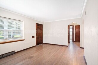 5442 Bancroft Ave in St. Louis, MO - Building Photo - Building Photo