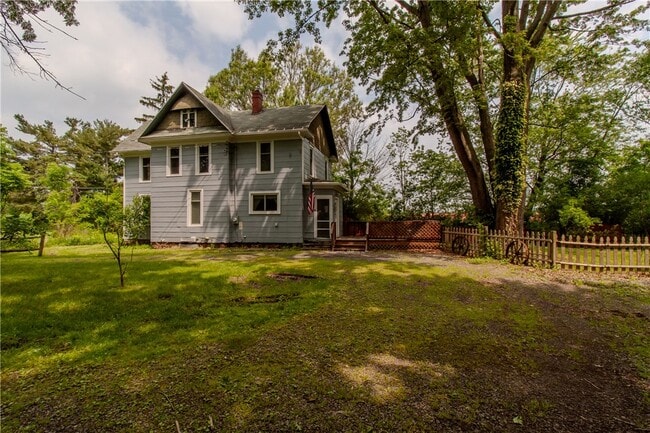 property at 6248 Lakeside Rd