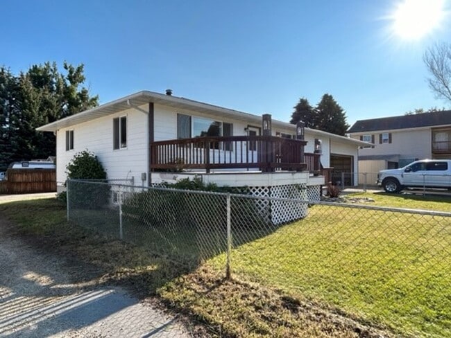 308 1st St in Corvallis, MT - Building Photo - Building Photo