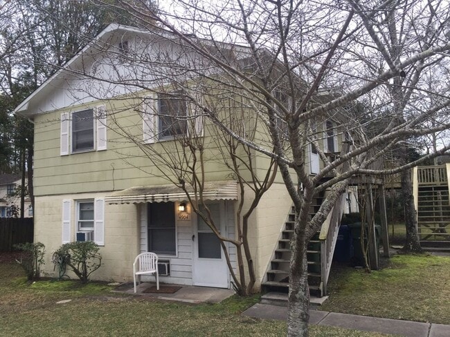 4902 Franklin Ave