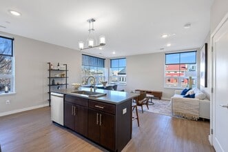 JRG Lofts in Covington, KY - Foto de edificio - Building Photo