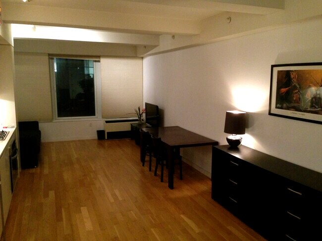 90 William St in New York, NY - Building Photo - Building Photo