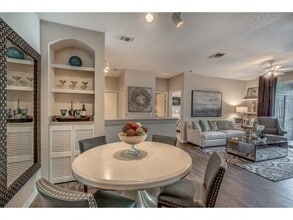 Sanctuary at Highland Oaks in Tampa, FL - Building Photo - Building Photo