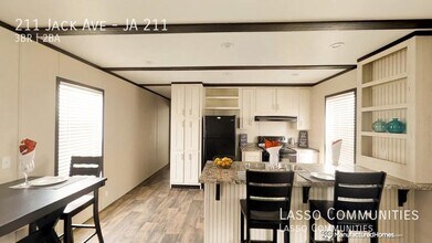 211 Jack Ave-Unit -JA 211 in Troy, AL - Building Photo - Building Photo
