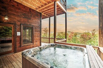 40 Green Ridge Mountain, Unit SI ID1023148P in Blue Ridge, GA - Foto de edificio - Building Photo